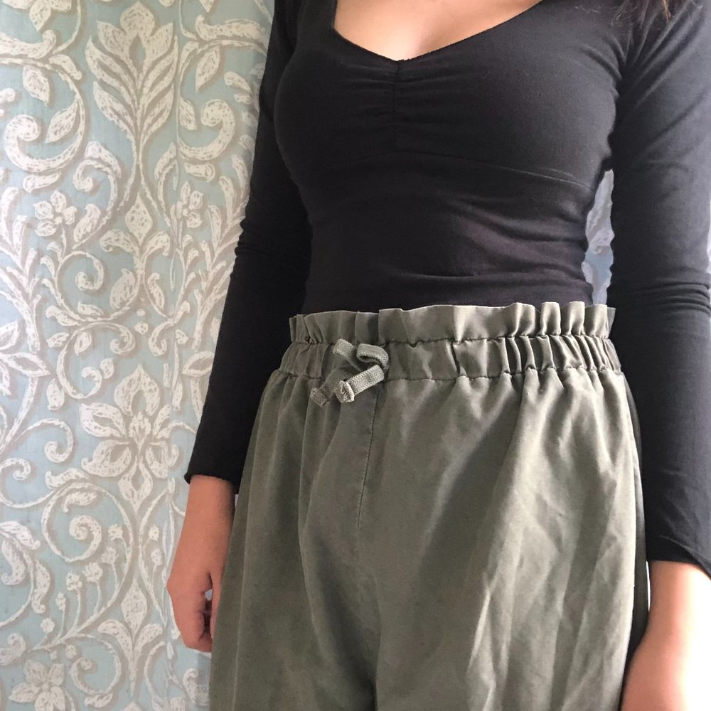 Art Class Girls' Size XL (14-16) Green Jogger Pants